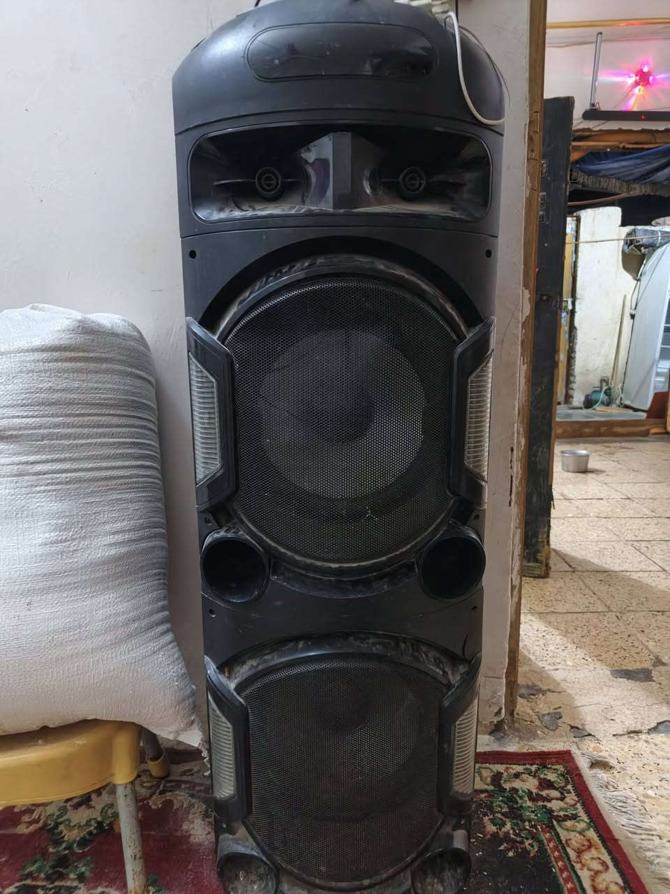 سلام عليكم سبلت دنكه تلاثه طن شغال بيع او مراوس طنين جداري 
سماعات ونبيثري شغال سعر كلهن خاص ***********
