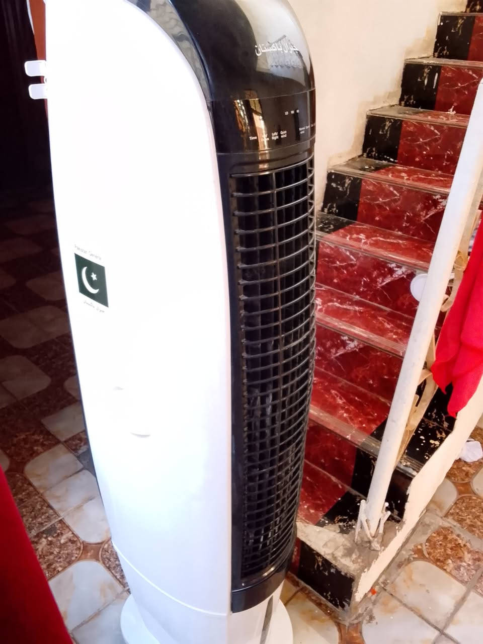 للبيع ب 200 وبيهه مجال بسيط جديدة صار شهر من ماخذهه ***********
