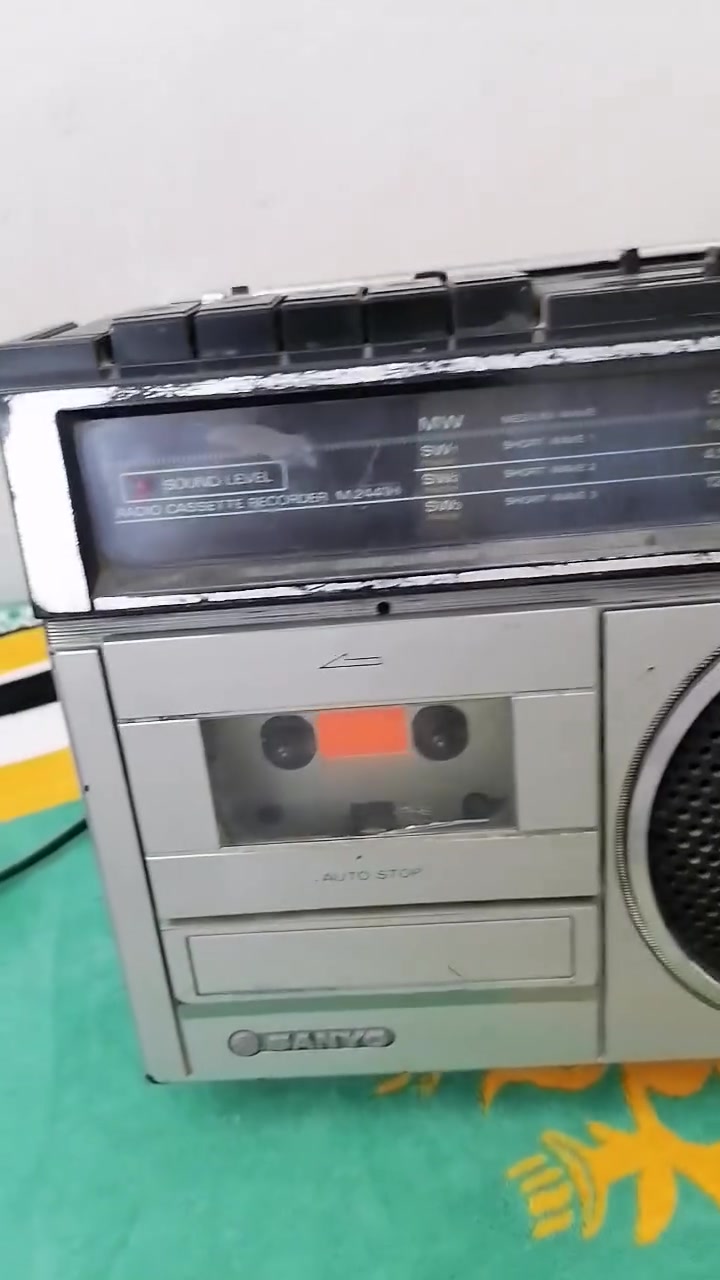 السلام عليكم.. السعر ٧٥ الف وبي مجال.


**إذا كنت صاحب هذا الإعلان وتريد حذفه لأي سبب، رجاءا أرسل رسالة إلى الدعم الفني**