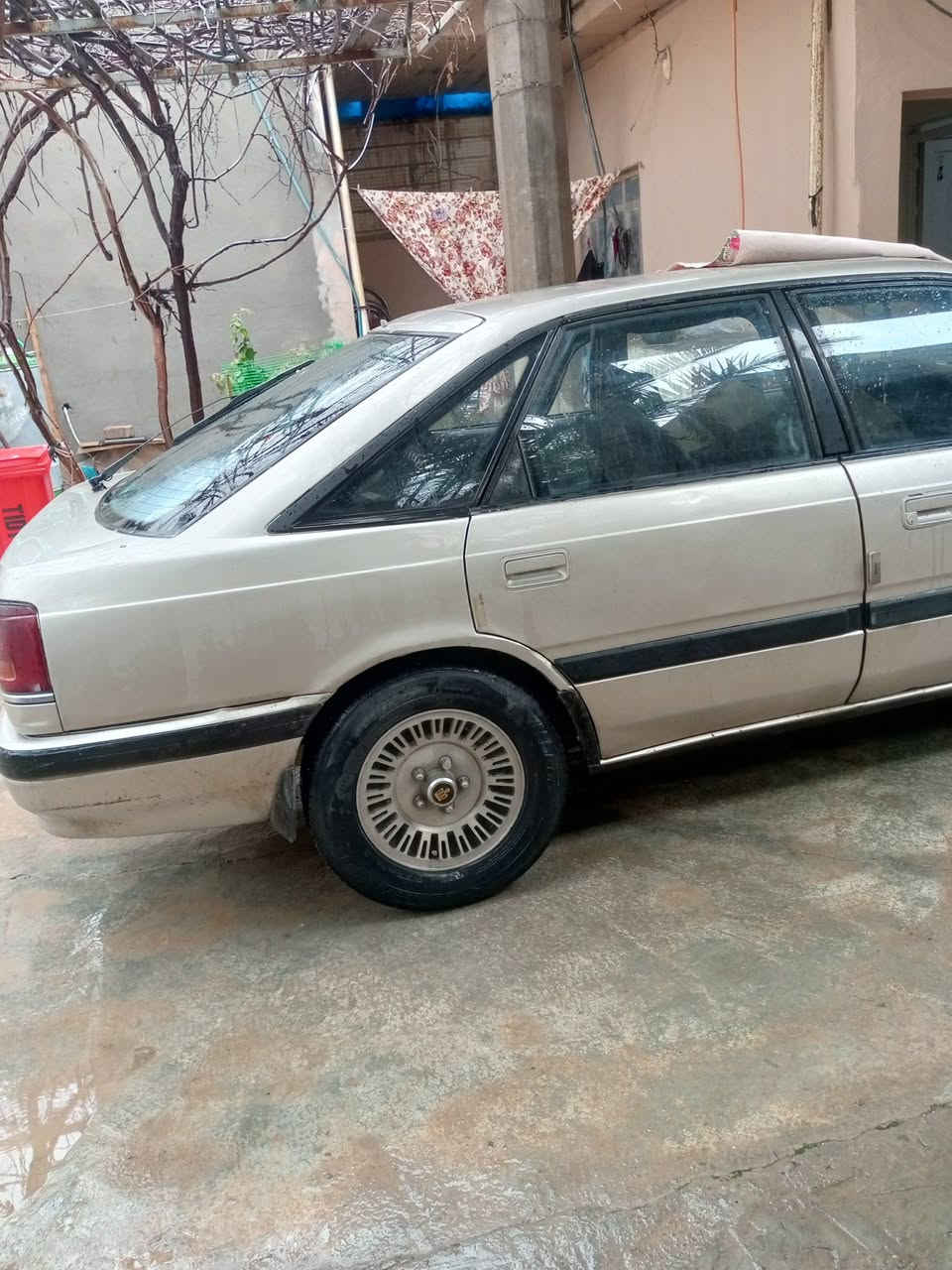للبيع مازدة موديل 91
السيارة نظيفة والحمدلله، استخدام يومي وما بيها ضربات أو حوادث.
ممشاها مرتب ومجدد بيها شغلات هواي حتى تكون جاهزة للمشتري.
التفاصيل:
سنوية لنهاية 2027
هزة جديد
تايرات جديدة
بطارية جديدة
كهربائيات تشتغل كامل
المكينة والتايرات ما بيهن أي عيب والحمدلله
السيارة نظيفة جدًا
بيها صبغ عام للعلم فقط
السيارة باسم تحويل أو وكالة حاضر
ورقة البنزين موجودة
السيارة جاهزة وما تحتاج صرف، والجاد يتفضل خاص


**إذا كنت صاحب هذا الإعلان وتريد حذفه لأي سبب، رجاءا أرسل رسالة إلى الدعم الفني**