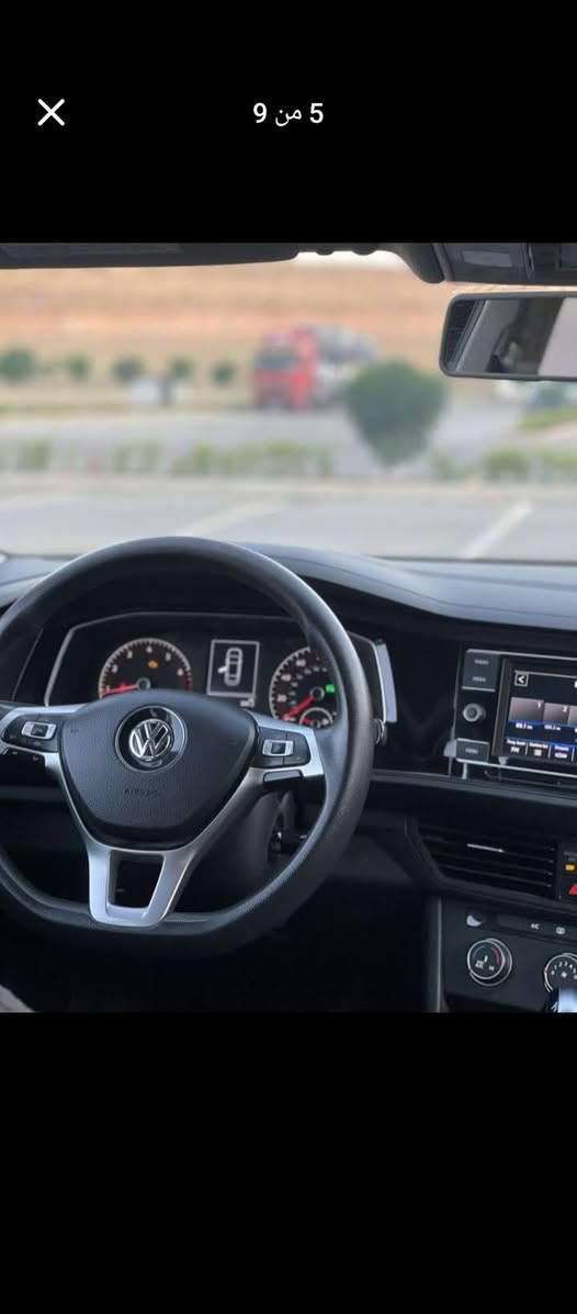 جيتا 2021 
كير ومحرك شرط 
بيها قطعتين كلير امريكا بدون حادث بدون معجون فقط بغ 
بجم و خلف كبس ايرباكات كبس 
سعر مناسب جدا 149 وبيها مجال
للاستفسار *********** دهوك, العراق
