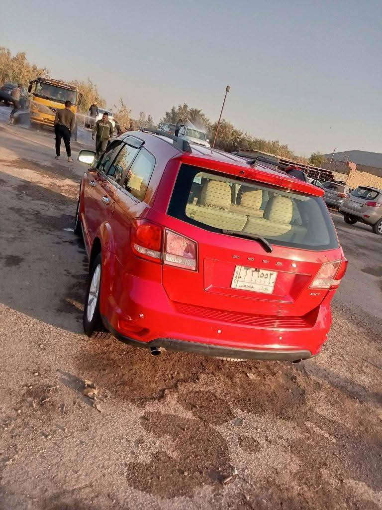 دوج جورني موديل ١٣ للبيع فئة sxt
رقم ذي قار بسمي شرط التحويل 
٧ راكب 
ثلاث قطع تبريد 
مكينه ٣٦٠٠ 
بصمه تشغيل 
حادث تبديل قبق جنطه 
السعر ١٢٠ وبيه مجال 
للاستفسار الاتصال على الرقم 
***********
