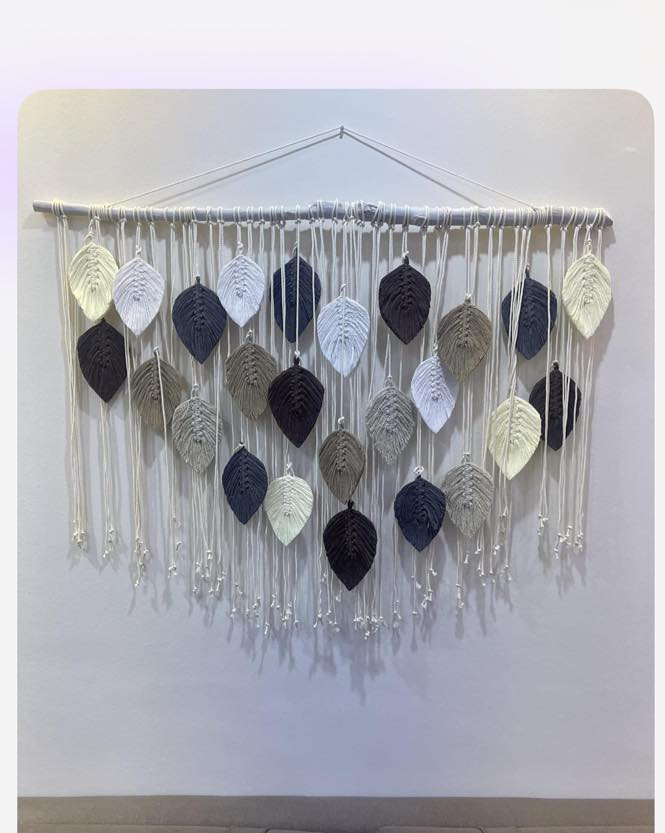 قطع مكرميات من اعمالن اليدويه حسب طلب الزبونات 🌹🌹🌹مستعدون العمل لكم من موديلاتكم الخاصه بكم ارسلي صوره فقط ونمل لكي مثلها 🧡🧡🧡الاستفسار على الخاص لطفا 🌹🌹🌹


**إذا كنت صاحب هذا الإعلان وتريد حذفه لأي سبب، رجاءا أرسل رسالة إلى الدعم الفني**