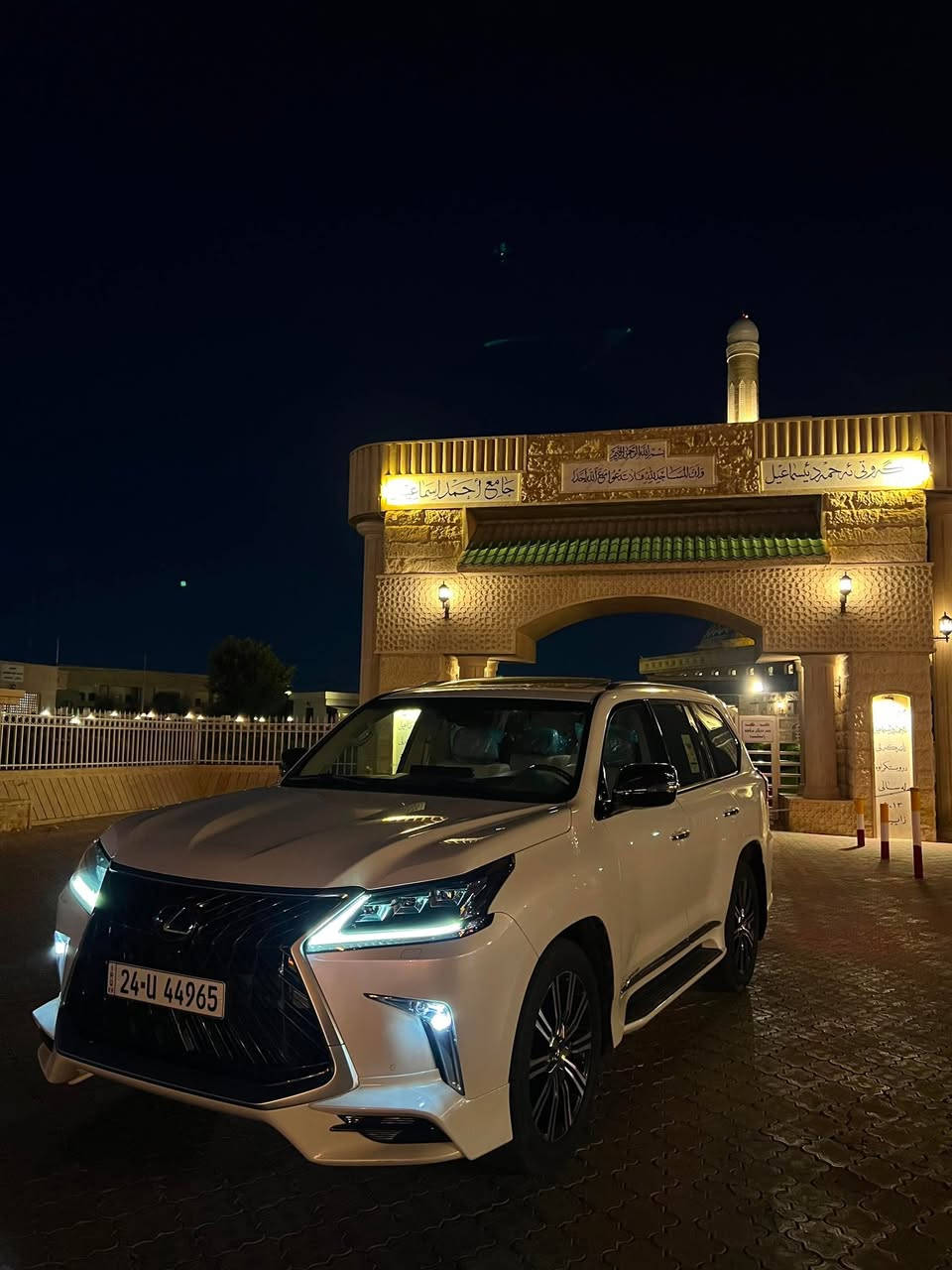 Lexus LX570 2017
87000km
61000$
*********** 
أربيل مكفولة كفالة عامة حتى الدعاميات بشرط
