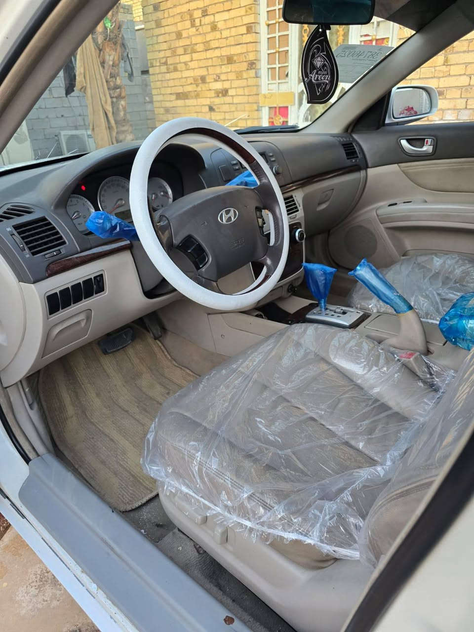 تريد جديد هذا الجديد وفول
اضرب سويج وطلع ترايك للفاو
🚘
سوناتا 
 ادوات گصه جنطه
 مرقمه اربيل طبق الاصل السعر٤٧وهذا رقم راعيها
***********

