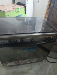 غراض بيت للبيع طباخ كريازي اوثلاجه كريازي اوتنور كهربائي وافراش اثري د...