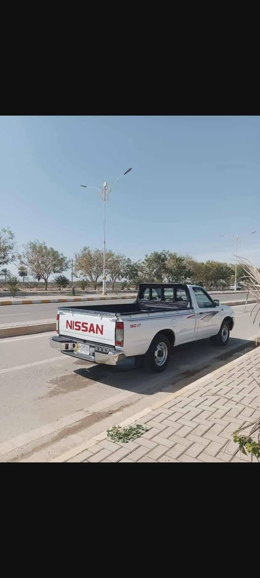 نيسان 2013 للبيع سياره  نضيفه خير من الله السعر 130وبيها مجال
رقم الهاتف ***********
