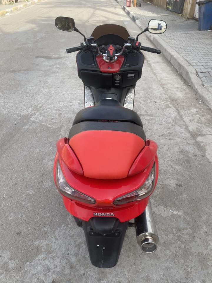 سلام عليكم فورزه 08 كرستال لون مميز ♥️ عميه دراجه نظيفه سعرهه825 قفل   مكانهه بغداد الحسينية ***********
