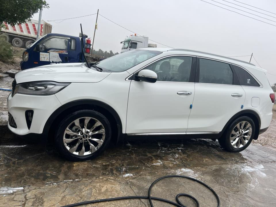 البع سورنتو خليجي موديل20 ماشيه 85سعره 255 هاتف ***********
