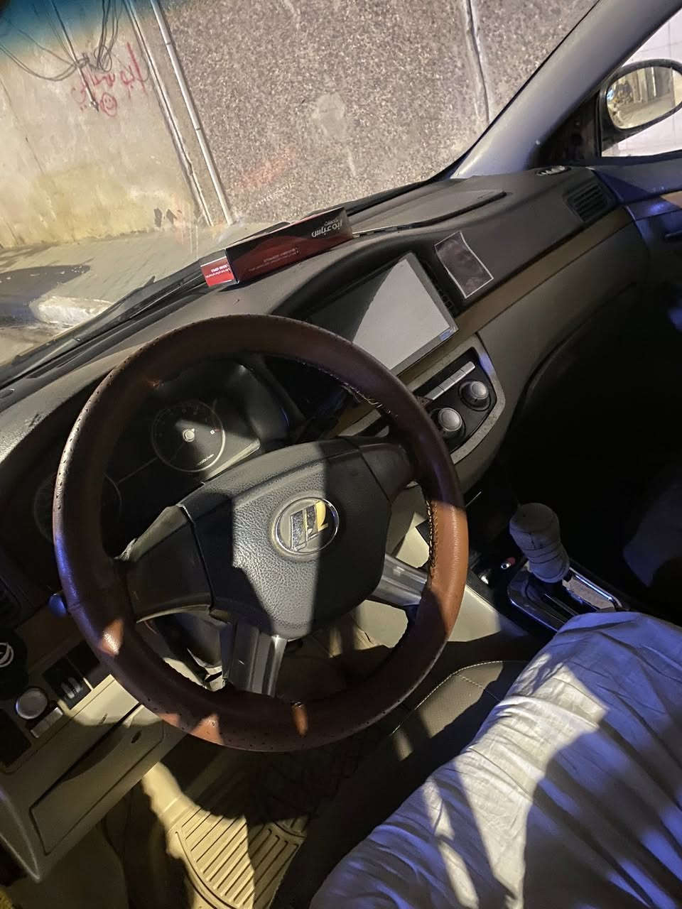 ليفان 620محور مكينه وكير كورلا 2011راعيهه مرور بلنجف يريد تحويل سنويه لل30 سياره حلوه ونضيفه يرادله ترتيبات بسيطه عنوانه بصره زبير.  رقم***********سعر 29ورقه وبيهه مجال بسيط
