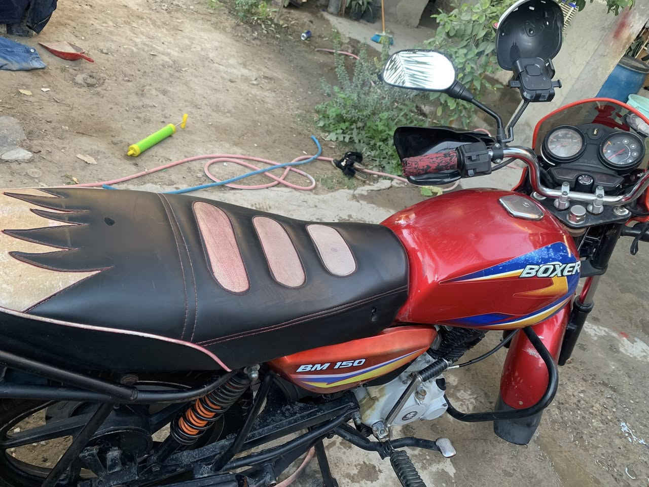 سلام عليكم بوكسر مديل ٢٠٢٠دراجة خير من الله اوراقها كاملة ماشي بل معاملة مال ترقيم باقية بس عل بصمة تريد بس أوراق  مكفولة للترقيم تصل وبلخدمة ***********
