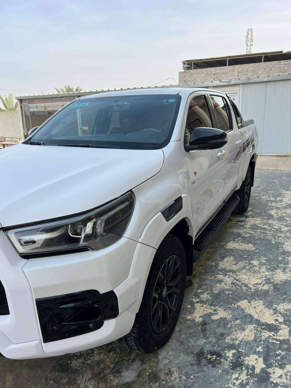 السلام عليكم للبيع فقط جي ار GR 2023اسعودي  جديدة  بمعنى الكلمة حتى الاسبير منازل فول واحد / واحد مكفوله ومعروفه مواصفات الGR 
ماشيه 59 الف 
المواصفات رادار
.منفاخ سنتر لك 
.كشن كهرباء 
.جلد 
.4 كامرات 
.حساسات 
.تحكم مري 
.تحكم ستيرن 
.يدات بصمه
.كشافات ضبابيه
 .شفتات ستيرن 
السياره رقم أربيل تريد تحويل تريد وكالة //السعر 425
العنوان البصره 
اتصل *********** 
مكلف بنشر
