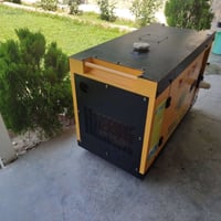 البيع مولد كاما  مستخدم شي بسيط  سعه الحمل 8k واسط الحفريه 07707278717
