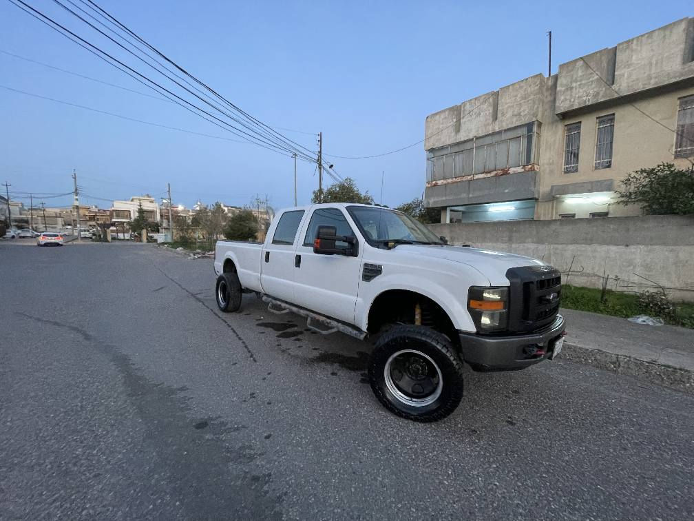 Ford f 350 2008
گێڕ تۆماتیک V10   4×4
*********** أربيل, العراق
