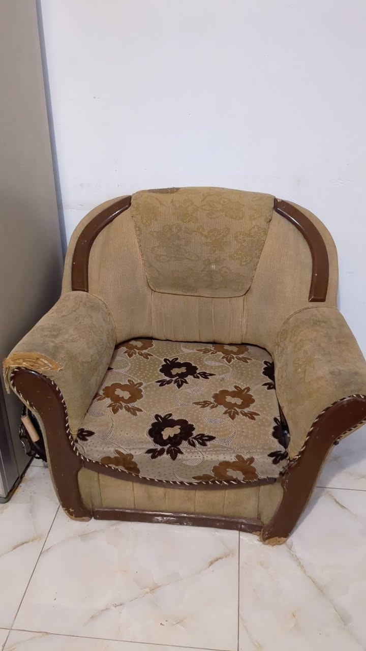 للبيع 120 بيها مجال للطيبين


**إذا كنت صاحب هذا الإعلان وتريد حذفه لأي سبب، رجاءا أرسل رسالة إلى الدعم الفني**