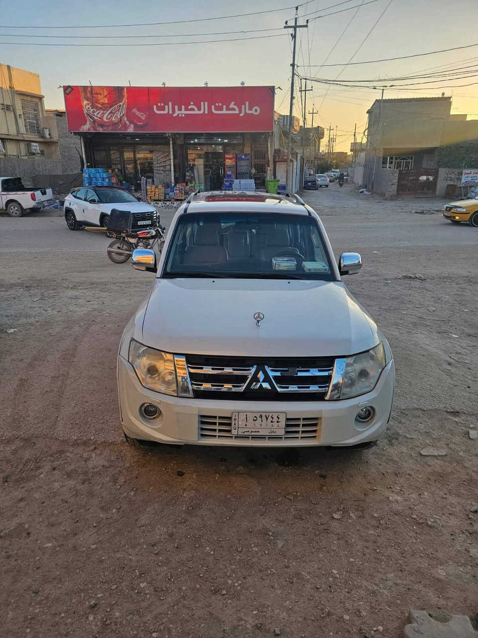 للبيع 
باجيرو حبتور خليجي موديل 2014

سيارة استخدام شخصي ماشيه169 حقيقي  مكفولة من كلشي رقم بابل بسمي سيارة كير ومحرك ما مفتوحات  6سندر 3500 كفاله

فقط باب السايق مبدل

 مواصفات

 تبريد 3 قطع

7راكب

 كشنات جلد كهربائي

 فتحه 

لون ابيض صدفي

دمام خلفي

فورويل

كامرة خلفية 

مري كهربائي  

المكان بابل 

التواصل ***********

السعر مناسب جداً
