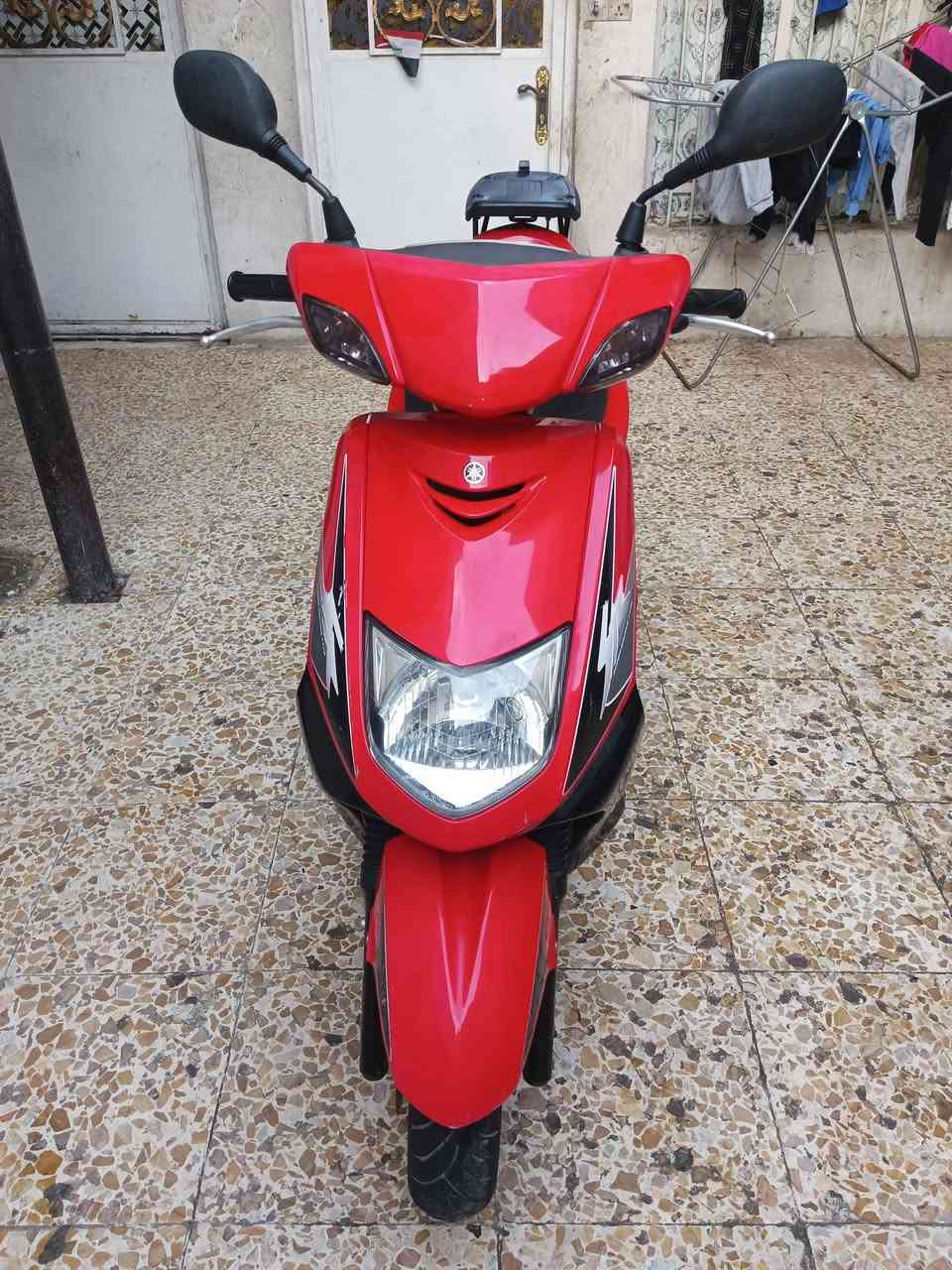 السلام عليكم
دراجه سكنس نثيه كابريتر 
كوري السرعه 140 رمبه لوك جديد ماشيه27 مكفولة كفاله عامه المكان بغداد ***********
