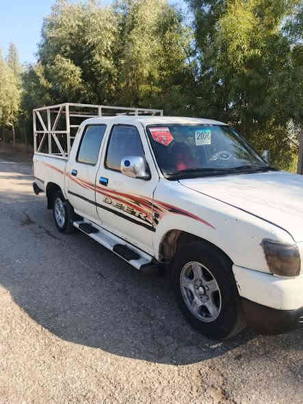 دێر مۆدیل 2008 سەێارەیەکی زۆر پاکە بێ تەقەو ڕەقەیە تایەی تازەیە جام کارەبایە هەموگیانی ئیش ئەکات هی ماڵی خۆمە گێڕومەکینەی زۆر پاکە  سەیارەکە سەنەویە  بەشەرتی ئەوەئەی فڕۆشم ماڵی کەس نەبێتو پارەی کەسی تیانەبێت سعری زۆر هەرزانە 18گەڵا ژمارەی تەلەفون ***********
***********
