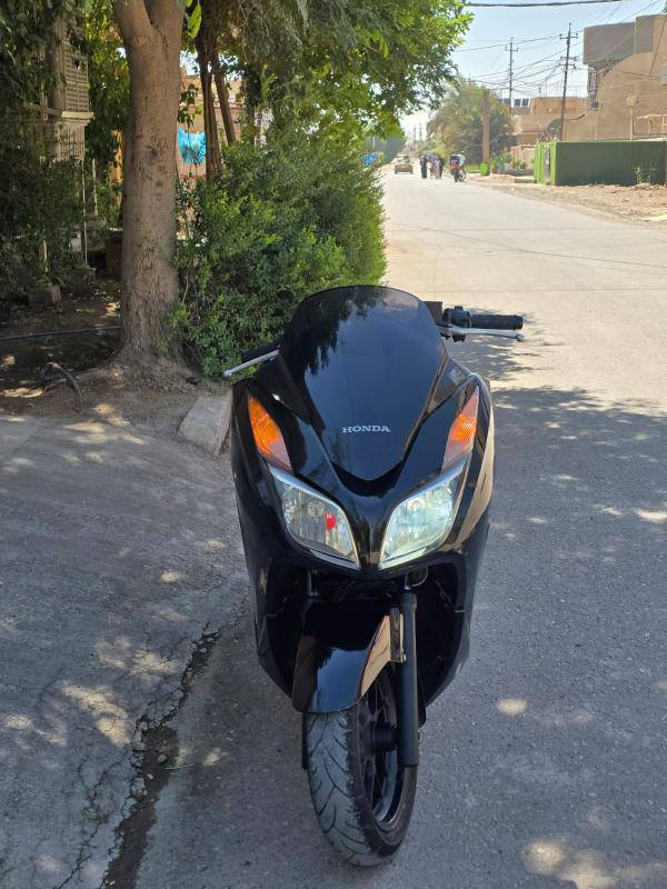 لل بيع

فورزة 012 صار شهرين نازلة من

رمبة **

. نضيفة بعدهي بانزين كلة محسن مال محطة

دهن امزیول

.

!!

كفراتهة يلمعن نضيفات

!

بيهة مانع سرقة صفراة

.

ستناند حساس

لا تفوتك

يدات تدفئة

*

شرط شلعة و معدل

لايتات شغالات ال اشاير كلهة شغالة

.

كفالة عامة من البرغي لل محرك

تاخذهة تروح ل اربيل اوراقهة موجودة و اب اسمي

مكاني بغداد لل اتصال رقمي / *********** / ملاحضة

ما ارواس

!
