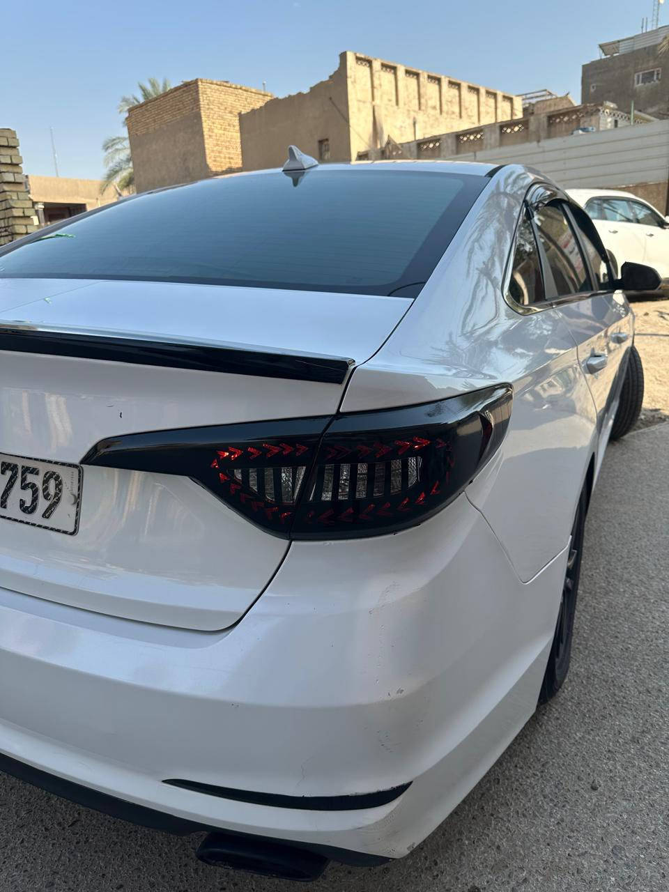 سوناتا وارد امريكي 
المديل 2015 
رقم بغداد دولي 
سياره ضربته بيه جاملغات الاماميه ثنينهن بيهن صبغ ع شبر شبر والبنيد نفسه راجع ما مبدل 
السياره خير من الله من حداديه من سرعه من تبريد كله مكفول سياره معلاايه كازكيت ع مود الادونز سياره نضيفه معنه الكلمه بالخير ع ياخذه سياره معروضه ب 115$ وبيه مجال لشراي السياره مكانه بابل 
الاستفسار اكثر ع هذا الرقم 
***********
