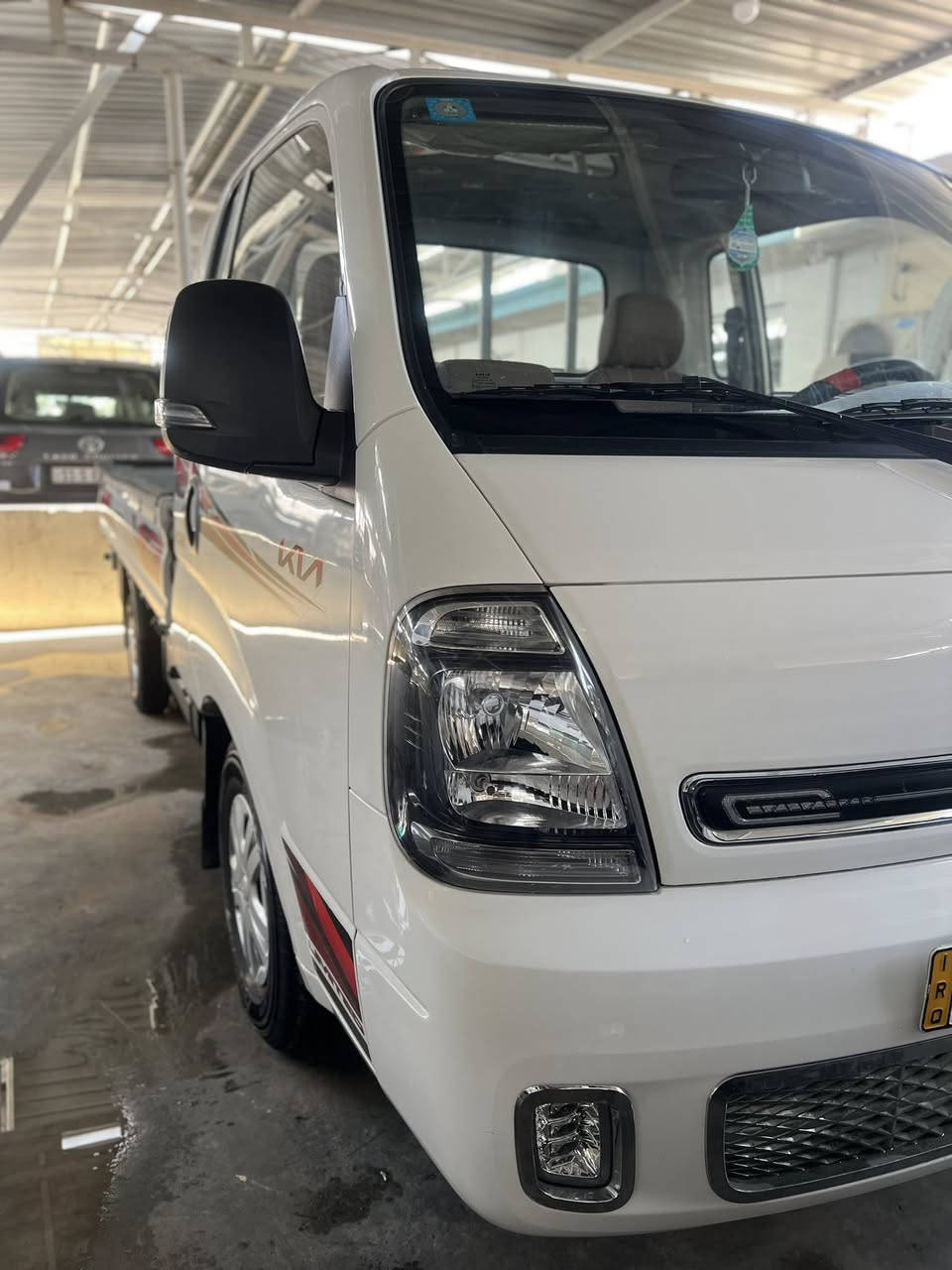 سلام عليكم 
كيا حمل للبيع 2025 
رقم بغداد ماشيه 38 لف 
السعر 165 
العنوان بغداد اليوسفية 
***********
