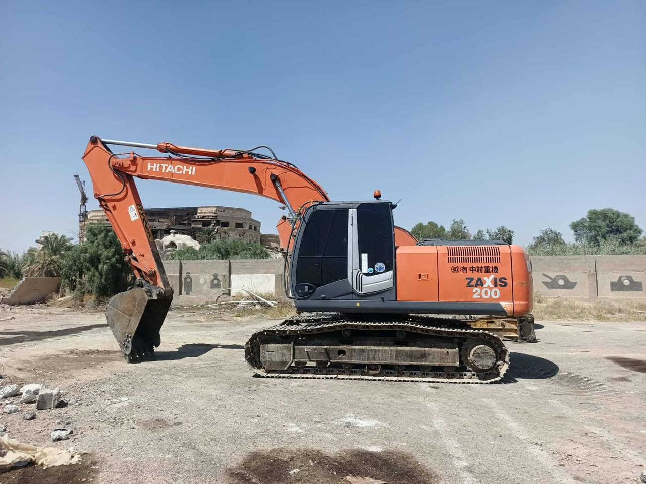 حفاره زث 3 للبيع موديل 2010 كفاله من فتح وصبغ مكينه جديدة دخول 2024 دخول جديد بيع او مراوس بحفاره240
للاستفار اتصل ***********
