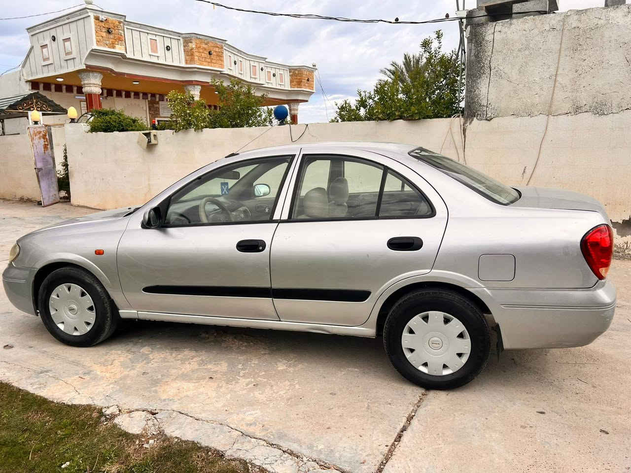 سني ياباني موديل 2009 رقم بغداد كير وتماتيك سيارة جديدة جاهزة الاستفسار يم رقم *********** أو ***********
