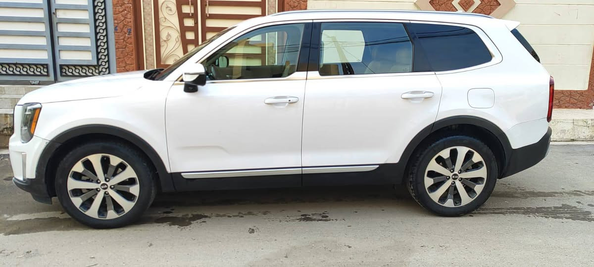 سيارة للبيع kia TELLURIDE 
موديل 2021 
محرك 3800
7 راكب
كشنات جلد + كشنات الامام تدفئة 
فتحة بالسقف
تبريد وتدفئة فول
رادارات من كل الجوانب
توقف ذاتي
تحكمات ستيرن
الرقم : دهوك 

الضرر : جاملغ اليسار و ربع البوند 

للاستفسار الاتصال على الرقم: ***********
