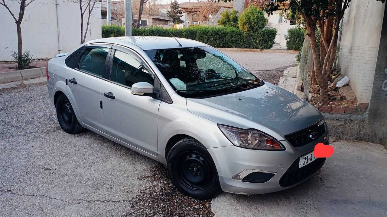 سڵاولە هاوڕێیان ..فۆرد فۆکس 2011 گێڕتۆماتیک وعادی گێڕومەکینە بەشەرت 182هەزار ڕۆشتوە تایەی لۆک ۳سویچی شەریکەی لەگەڵە سەنەوی بەناوی خۆمانە ماڵی خۆمانە وهی مەعرەز نیە ناو ودەری جوانە سعری ۷۳ مەعامەلەیەکی برایانە شوێن دەربەندیخان ..
***********
*********** دار بنديهكان, السليمانية
