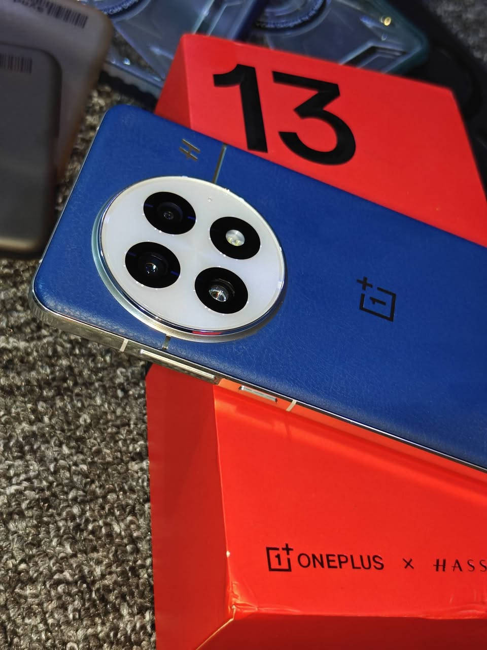 وان بلص 13 نسخة صينية عالمي ضمان تحديث ذاكرة 512 عشوائية 16+12 معالج 8 اليت شحن 100 واط تشغيل جميع الالعاب على اعلى دقة كامرة غنية عن التعريف
السعر 850 الف
العنوان البصرة
للاستفسار ***********
