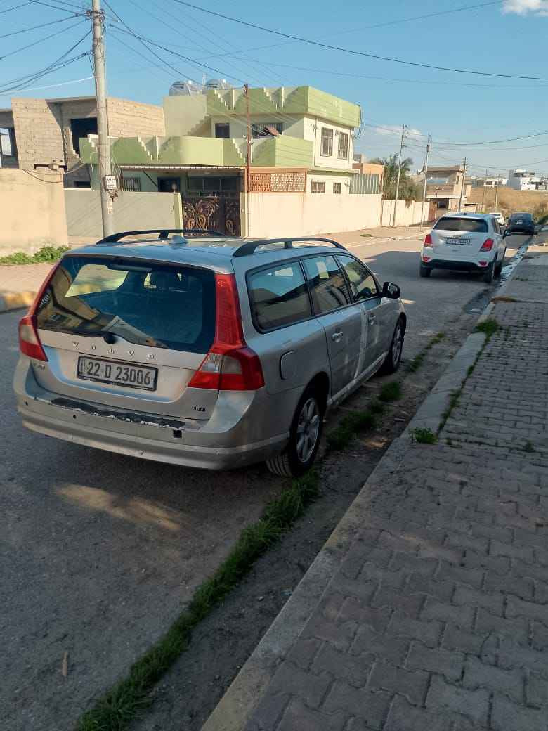 السلام عليكم
فالفو V70 موديل 2011
كير ومحرك بلاد ٥ بساتم توربو المرغوب 
رقم اربيل تحويل مباشر
سيارة جاهزة مكاني كركوك 
سعرها 65 وبيها مجال
اي استفسار 
***********
*********** كركوك, العراق
