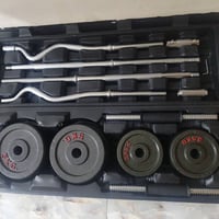 جنطه حديد وزن ٦٠ كيلو شفت عدل وشفت زد ودمبصات وأقراص وشرط جديده توني م...