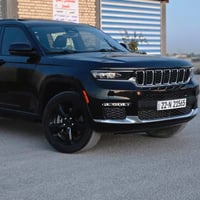 للبيع بدون مراوس جيب موديل 2023  السيارة 7 راكب   vip  جاملغ وبنيد فقط...