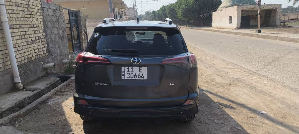 السلام عليكم راف فور مديل 2016 رقمي بغداد بسمي سنويه جديده تخم تاير جديد كير محرك تبريد تدفئه كله جديد صدر جديد كلشي جاهز مابيهه اي نقص السياره صور الحادث موجوده 
مكاني بغداد الامين السعر 170$ 
***********
