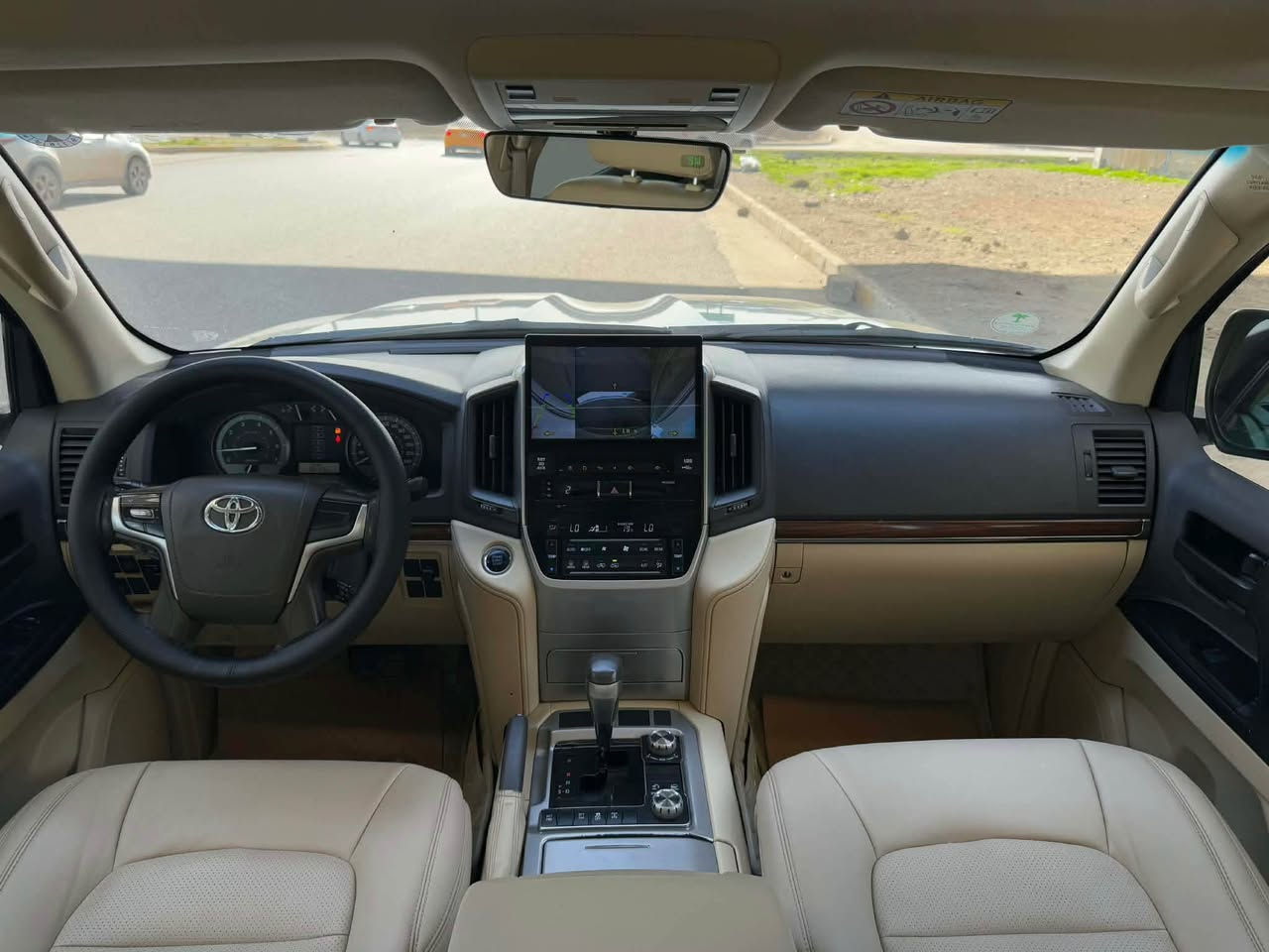 تۆیۆتا لاندکروزر 2017 GXR V8 شەریکە جیهان وایدشن

فول مواسفات ئاوینە شەفت هەردوو کوشین کارەیایی پێنج کامیرا کوشین جلد بەسمەوشەغال هةشت ئێرباگ سەلاجە 

سەیارەکە حیزام سبوخە بێ لێدران سەقف وشان پێش و پشت هیجی نیە دینار مەسروفی تیدا نیە بەناوی خۆمە تحویل غرامە بەشەرت سەنەوی رەقەم ژینگەی نوێیە
0️⃣7️⃣5️⃣0️⃣4️⃣9️⃣7️⃣9️⃣7️⃣0️⃣7️⃣ أربيل, العراق
