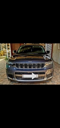 جيب  كراند شيروكي 2022 لمتد L .وارد امريكي الشكل الجديد 7  راكب  المحر...