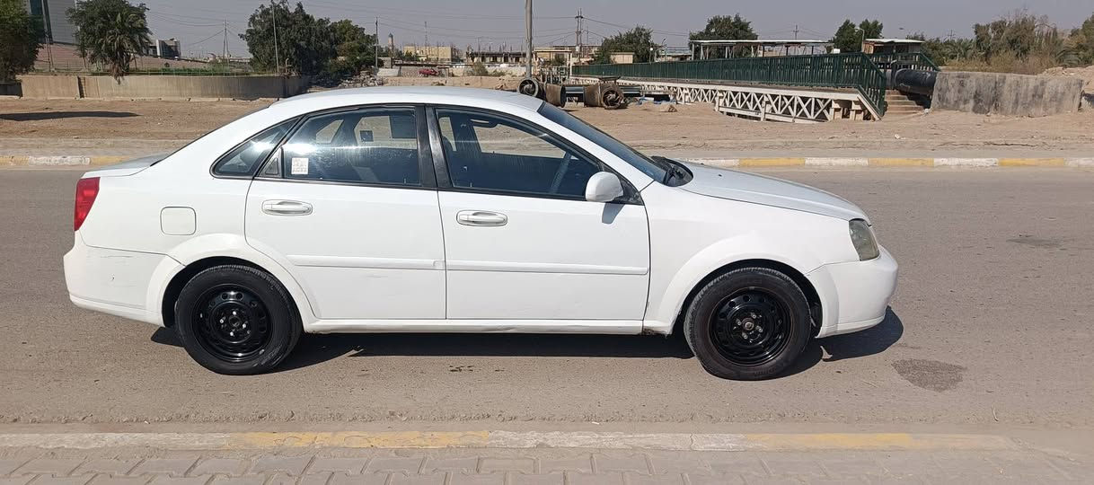 اوبترا خصوصي موديل 2011 سياره حلوة ونضيفه وجاهزه كبل لشارع مكفوله كير ومحرك عندي بيهه سونار وچاملغ وبنيد تعمير سياره ما عوزهه اي شي مشروع وطني شرط المداور ثاني يوم باسمي هيه السياره السعر 80 وبيها مجال للشراي. العماره الماجديه شارع الملعب
*********** اتصال +واتساب 
*********** اتصال
