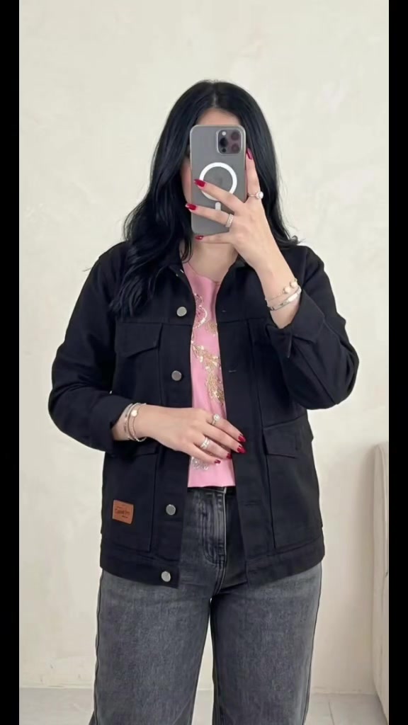 ✨ستره سوداء خامة مرتبة وتنلبس على كل شي، جينز قماش
 لوك كاجوال يومي 🖤
 السعر ~~10~~آلاف فقط
يوجد توصيل لجميع محافظات العراق 
#ملابس_نسائية #ستره_سوداء #لوك_كاجوال #موضة #ترند


**إذا كنت صاحب هذا الإعلان وتريد حذفه لأي سبب، رجاءا أرسل رسالة إلى الدعم الفني**