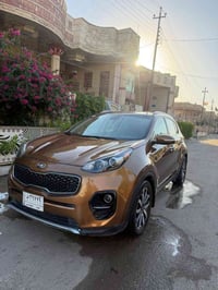 كيا سبورتج للبيع موديل ٢٠١٨ وارد امريكي حادث جاملغ وبنيد  البنيد مصبوغ...
