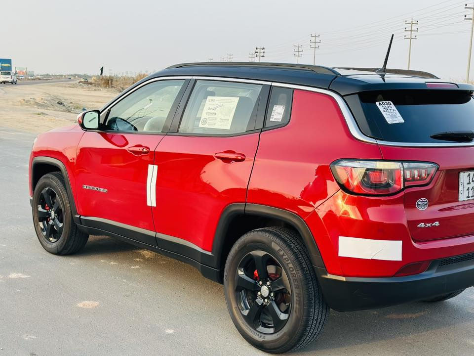 السلام عليكم
جيب كومبارس موديل 2018
وارد 🇺🇸 أمريكي ضربته جاملغ +بنيد مصلحات نفسهن بدون ضرر داخلي 
السيارات جاهزه من كلشي حداديه تخم تاير 
تبريد محريك 2400 ما مفتوح 
السياره حره تحويل مشروع وطني سنويه جديده لوحات جدد انگليزي
السياره فول مواصفات 
باب كهربائي ⚡️ كشن تدفئه تبريد //للأستفسار 
‏(***********)
مكان السياره الناصريه 
السعر 125 بيه مجال
