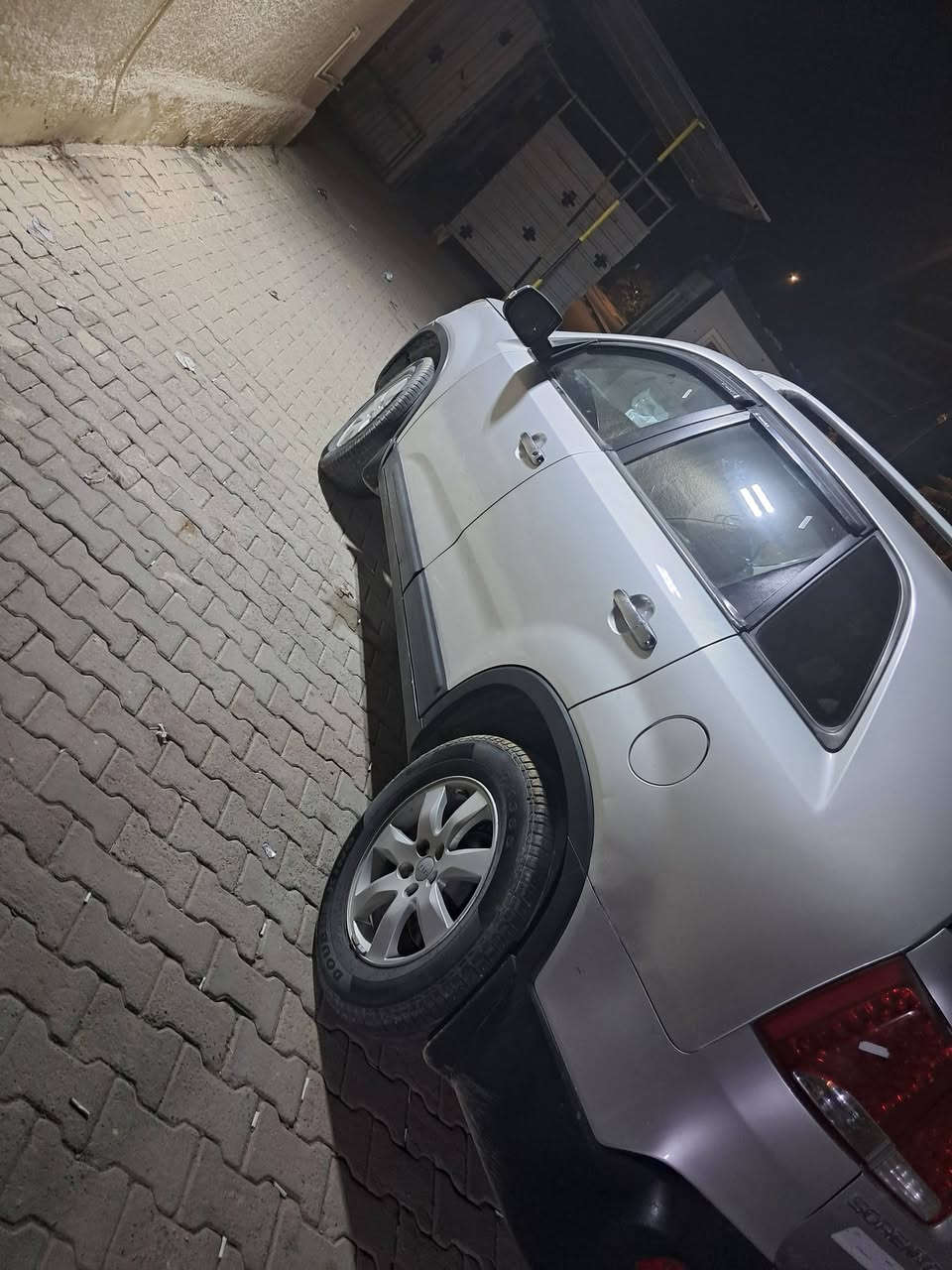 سورنتو ٢٠١٢بنوراما رقم اربيل سنويه بسمي سياره نضيفه حلوه بيها صبغ جاملوغ وشبر براس البنيد محرك ٤سلندر السعر ١٢٥وبيها مجال للاتصال*********** مكاني تكريت الديوم
