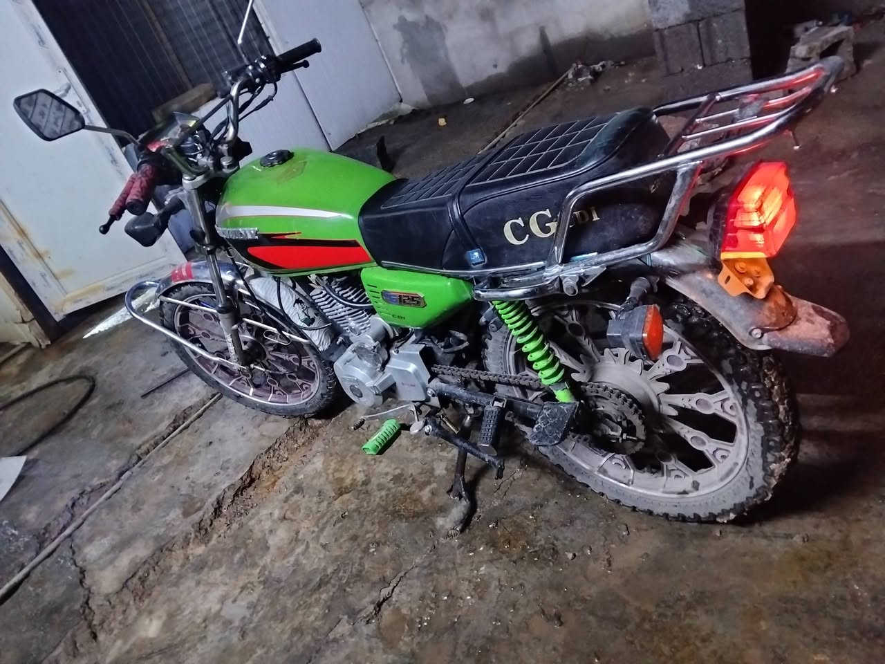 اخوان لبيع ***********
