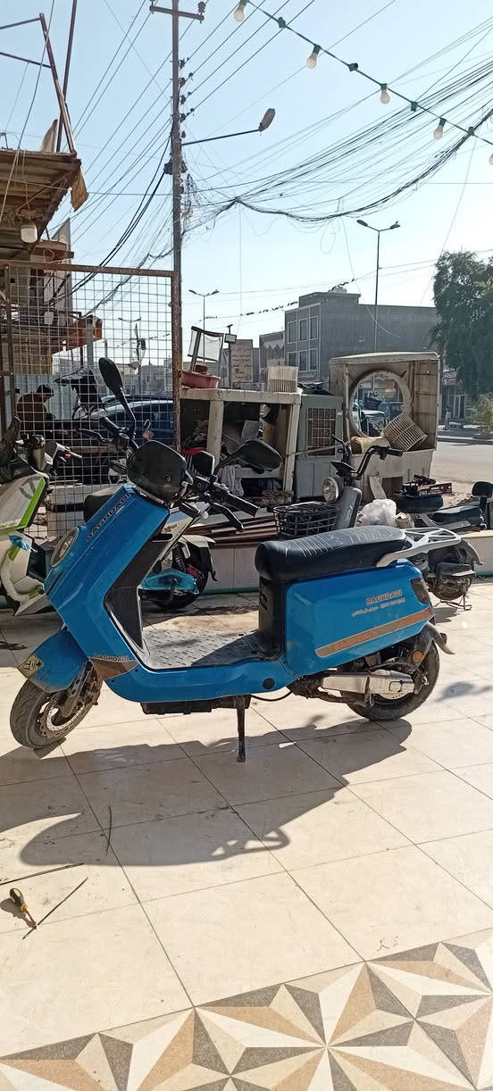 سلام عليكم دراجة شحن بغداد النظافة شوفة العين كلشي شغال بيهة كبل للشارع سعرهة ٥٠٠ وبيهة مجال 
مكاني سويب 
‎0771 539 8642
