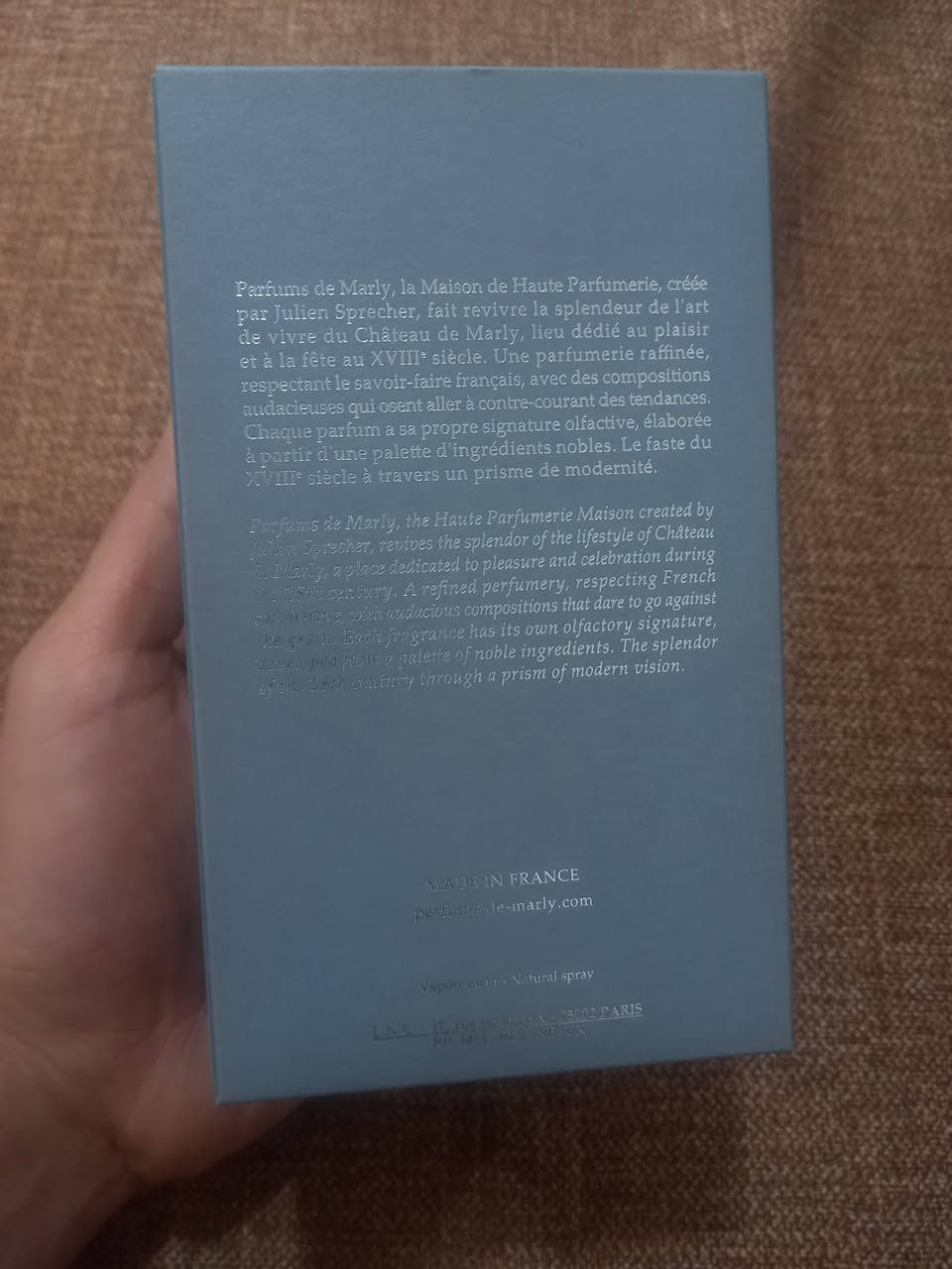 دي مارلي كاسلي
جديد مستخدم للتجربة ٢ أو ٣ مل 
للبيع فقط (اصلي وين متحبون تفحصوه حاضر)
قيم باليرضي الله وبالعافية عالياخذة


**إذا كنت صاحب هذا الإعلان وتريد حذفه لأي سبب، رجاءا أرسل رسالة إلى الدعم الفني**