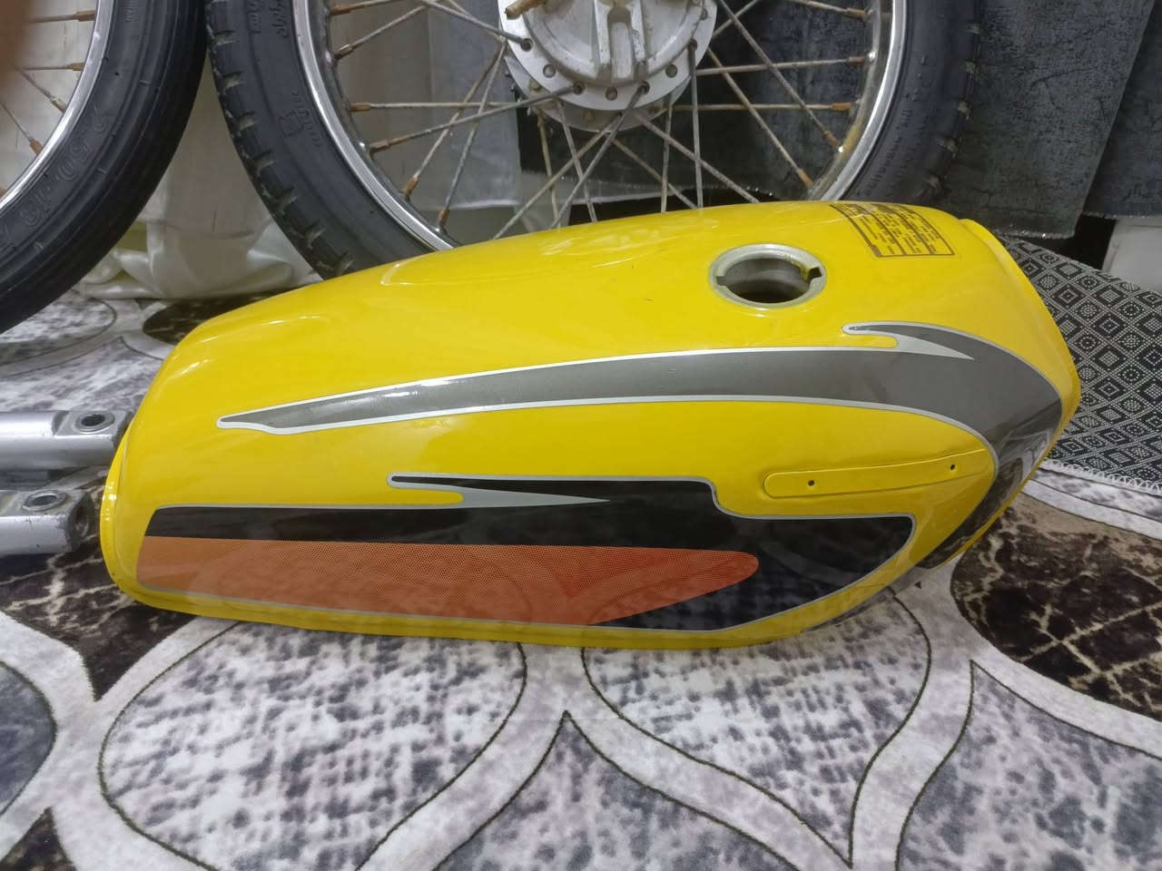 سلام عليكم غراض لبيع امتاز مديل 22 المكان ديوانيه التواصل ***********.
