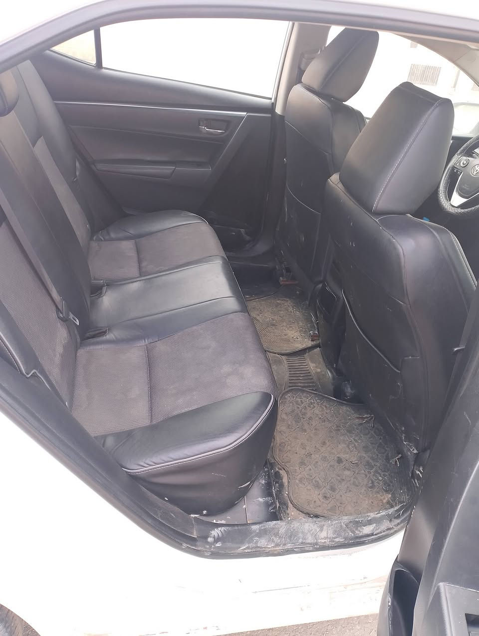 #للبيع شرط التحويل
سياره كورلا امريكي موديل 2014رقم كركوك دولي هزه جديده سنويه جديده تسجيل كابون مدة اسبوع ويطلع

ضررها جاملقات وملاحظات توماتيك 

العنوان موصل حي اليرموك 

السعر 128وبي مجال فقط ابيع نقد 

الرقم بي واتساب واتصال ***********
