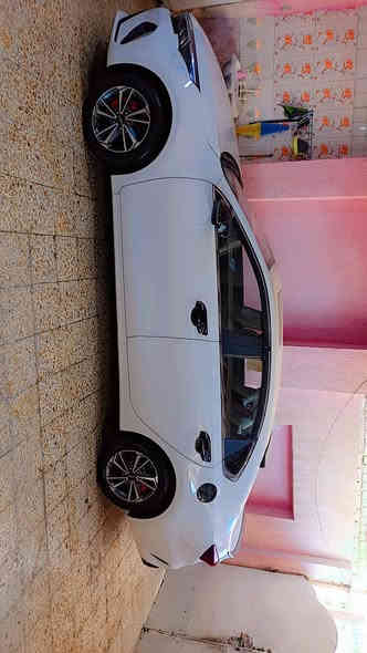 السلام عليكم
كيا كي ثري 2022
ماشية 19 الف
فول اعلى مواصفات 
تبريد قطعتين
كامرة 
كشنات جلد 
مثبت سرعة 
وبعد هواي مواصفات
السعر 140 وبيها مجال 
***********
