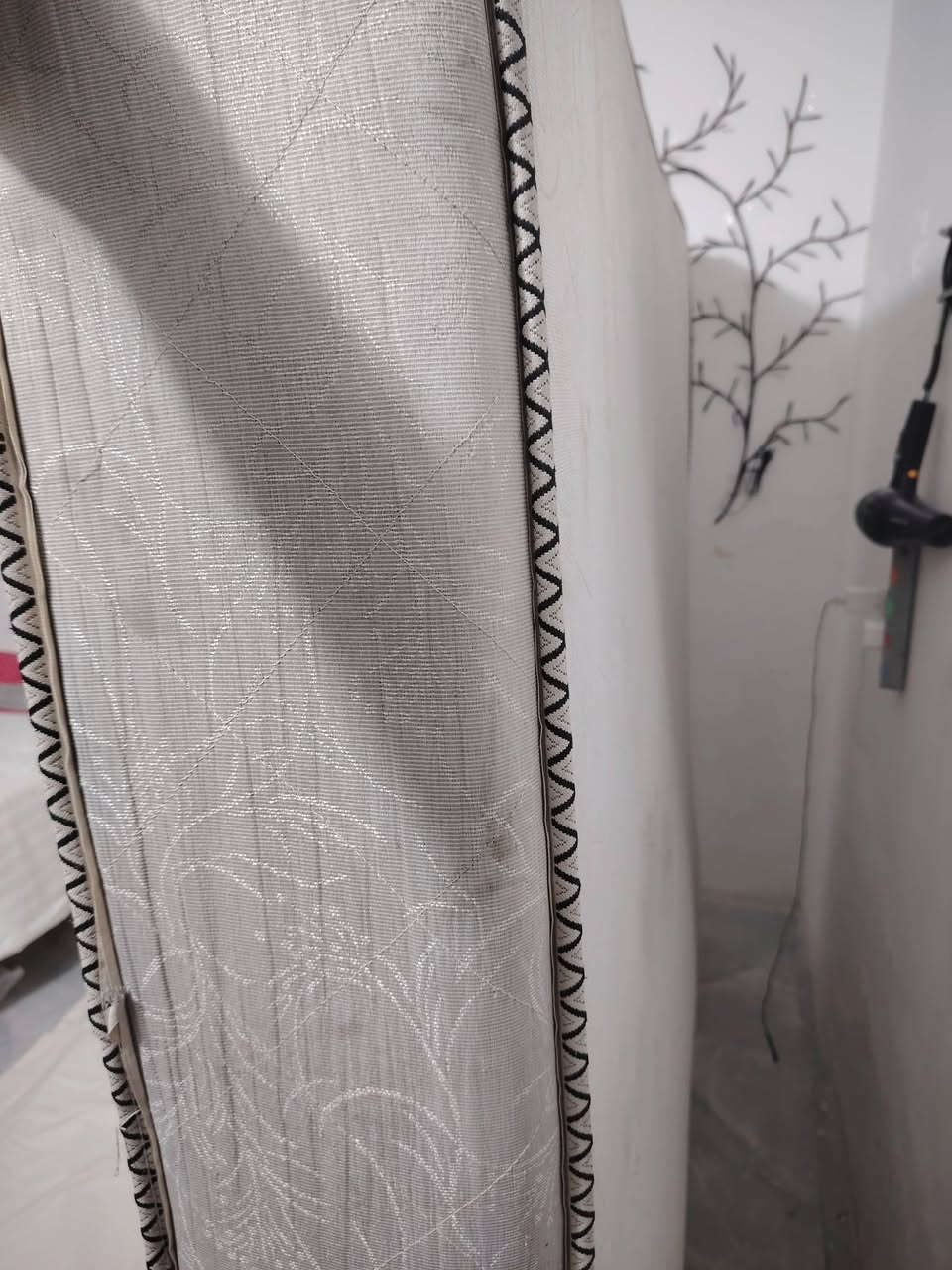 دوشك سبرنك فندقي عالي ثقيل قياسه ٢٠٠ في ١٧٥ يرهم كل أنواع الجرابي
سعره ٧٥ قفل شراي يراسلني خاص مكاني بغداد الحبيبيه قرب ساحه الحمزه


**إذا كنت صاحب هذا الإعلان وتريد حذفه لأي سبب، رجاءا أرسل رسالة إلى الدعم الفني**