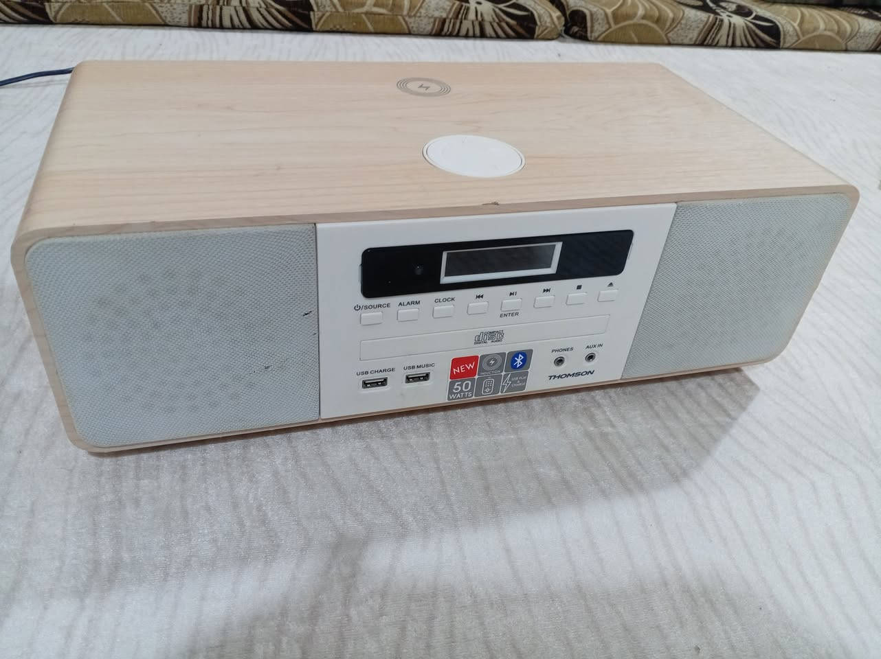 جهاز متعدد الأغراض نوع تومسون مال بالة
راديو... سيدي... أواكس... بلوتوث... فلاش ميموري...شحن لاسلكي

حجم كبير كما موجوده قياساته في الصور

السعر 60 ألف
يوجد توصيل


**إذا كنت صاحب هذا الإعلان وتريد حذفه لأي سبب، رجاءا أرسل رسالة إلى الدعم الفني**