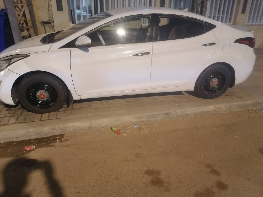 النترا ٢٠١٦ وارد خليجي للبيع فقط
مكينه ١٦٠٠دكشن عالي كير مكينه تبريد كفاله
بيها طخه ببدوسه بسيطه وطخه بلمدكر الوره
سياره بسمي تحويل سنويه جديده مشروع وطني عنوان بصره حمدان *********** البصرة, العراق
